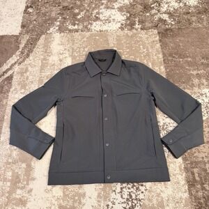Lululemon Jacket Men Small City Excursion Utilitech Graphite Grey Snap Overshirt